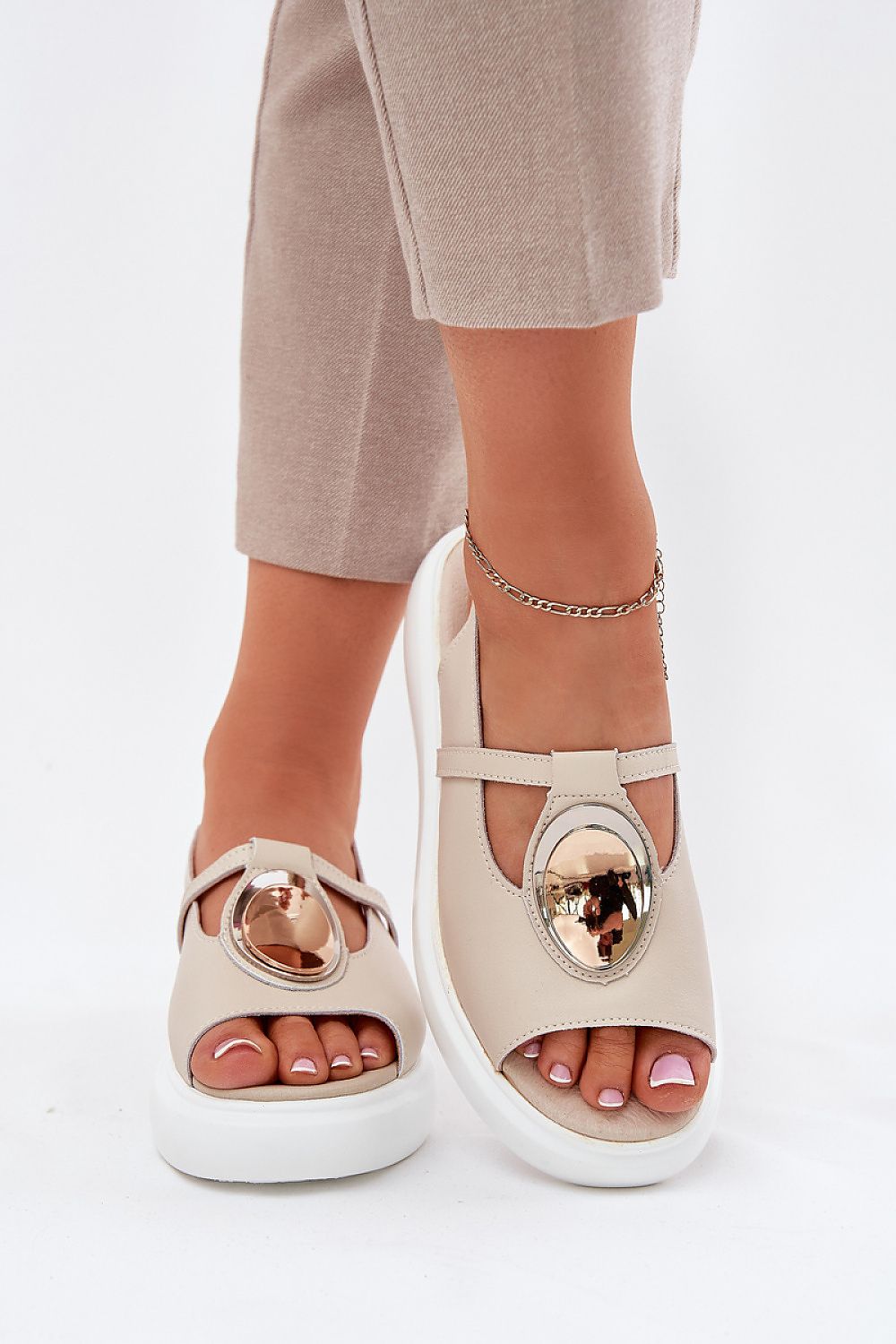  Cothurnes model 212714 Step in style 