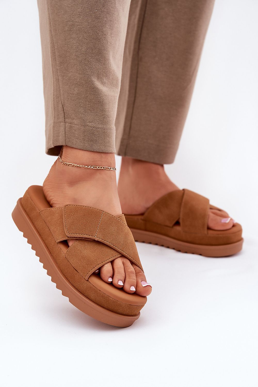  Clacquettes model 212877 Step in style 