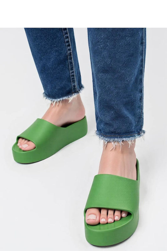  Clacquettes model 212949 Inello 