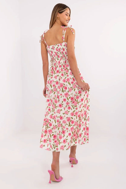  Robe de jour model 213307 Italy Moda 