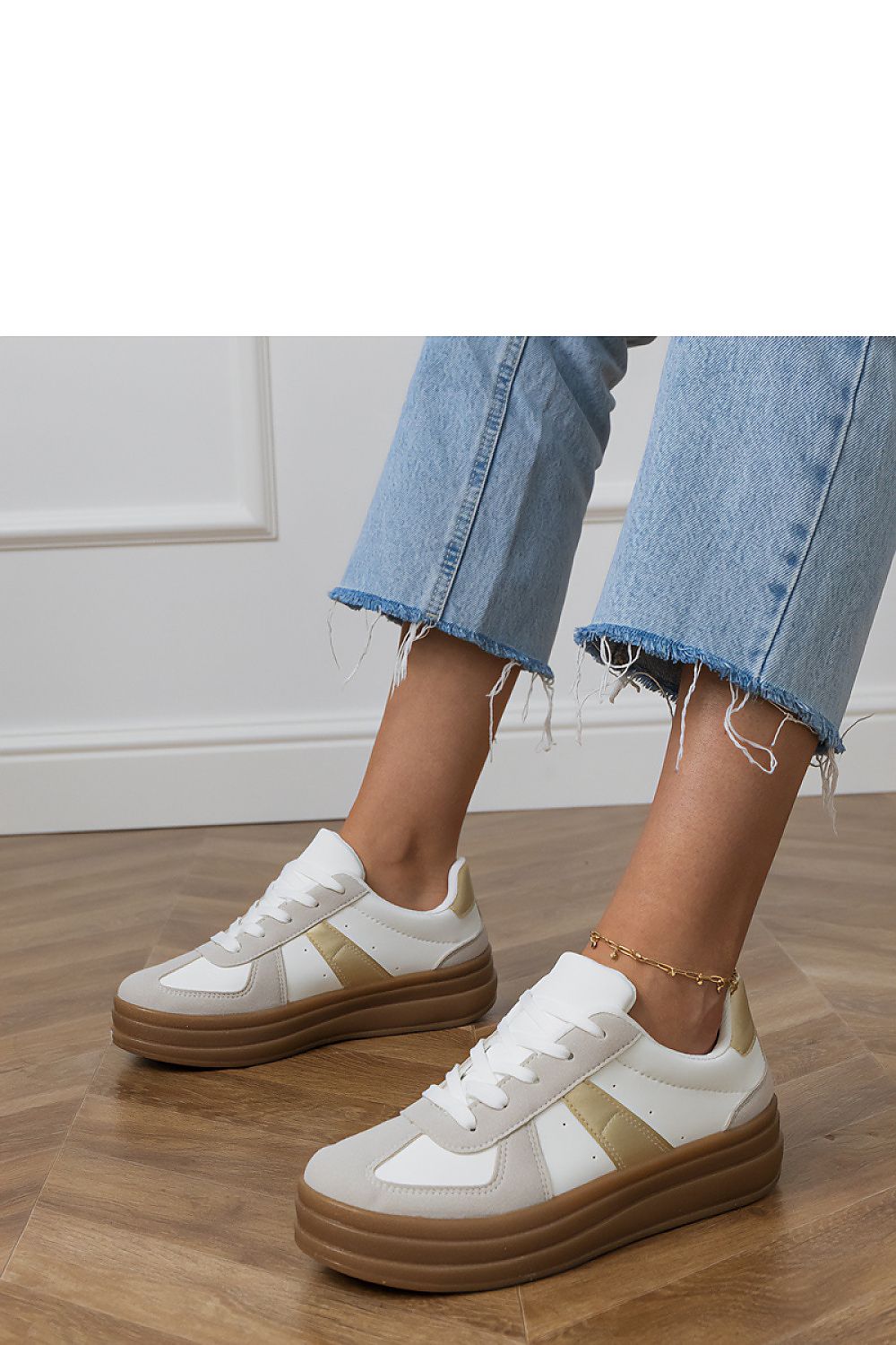  Chaussures de sport model 213366 PRIMO 