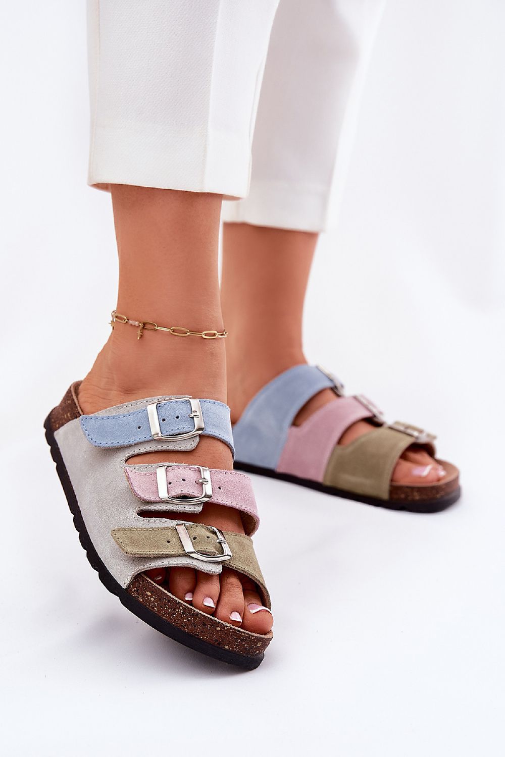  Clacquettes model 213482 Step in style 