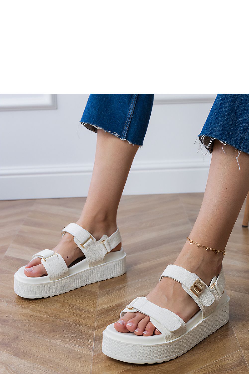  Sandales model 213706 PRIMO 