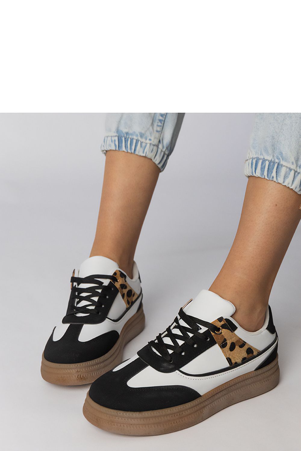  Chaussures de sport model 213763 PRIMO 