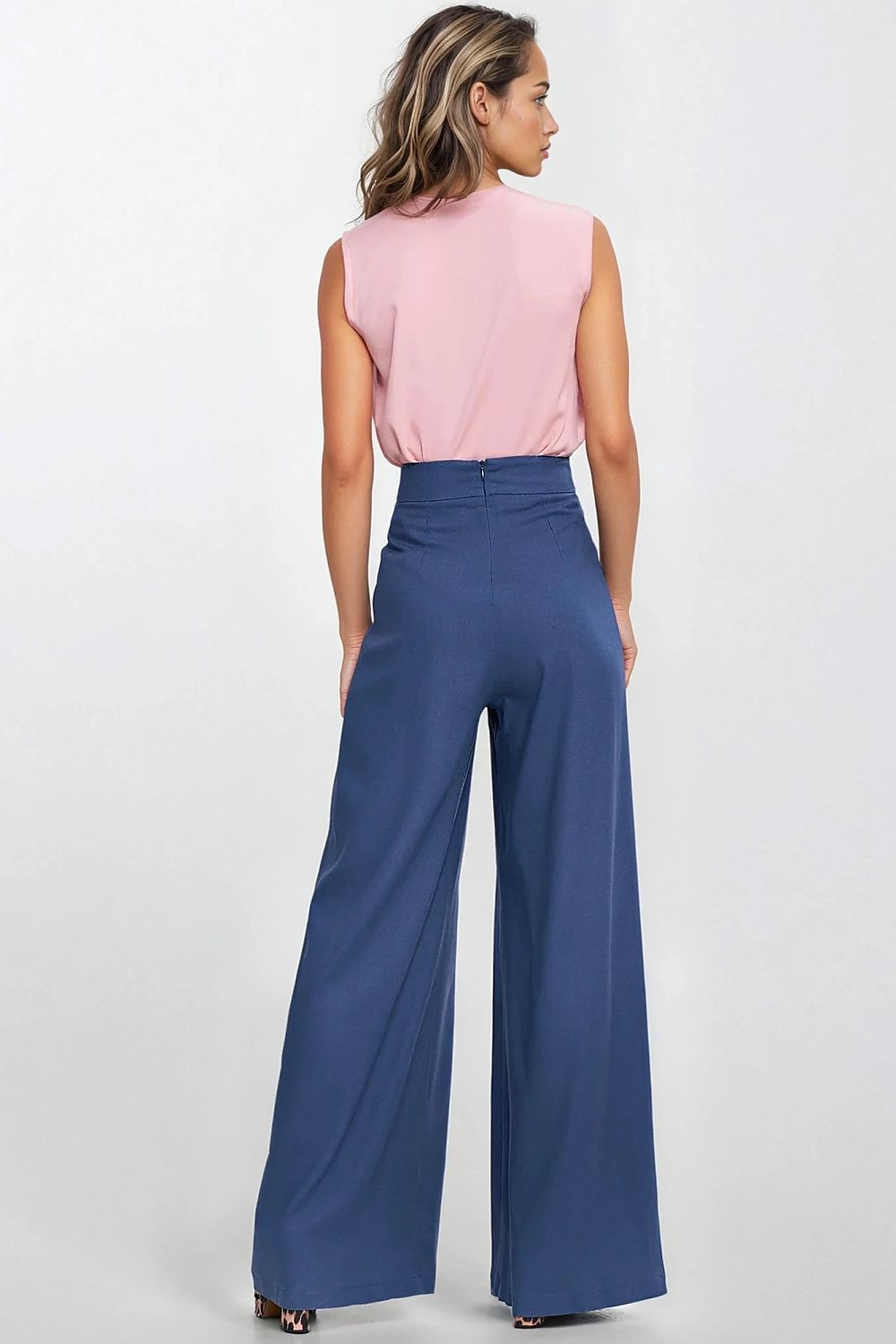  Pantalon femme model 213975 Nife 
