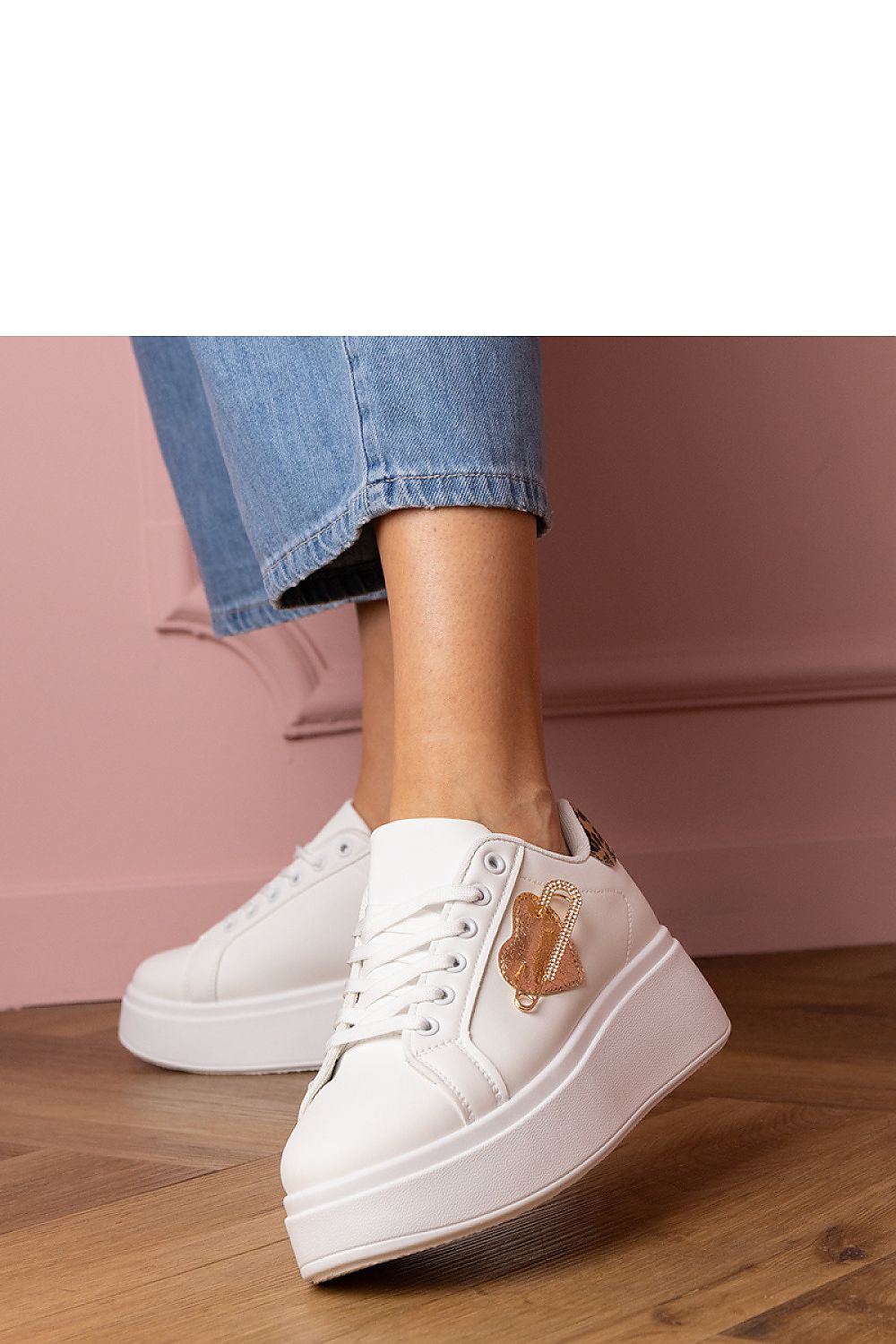  Chaussures de sport model 214018 PRIMO 