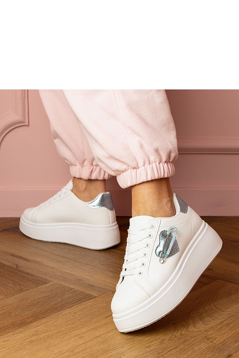  Chaussures de sport model 214019 PRIMO 