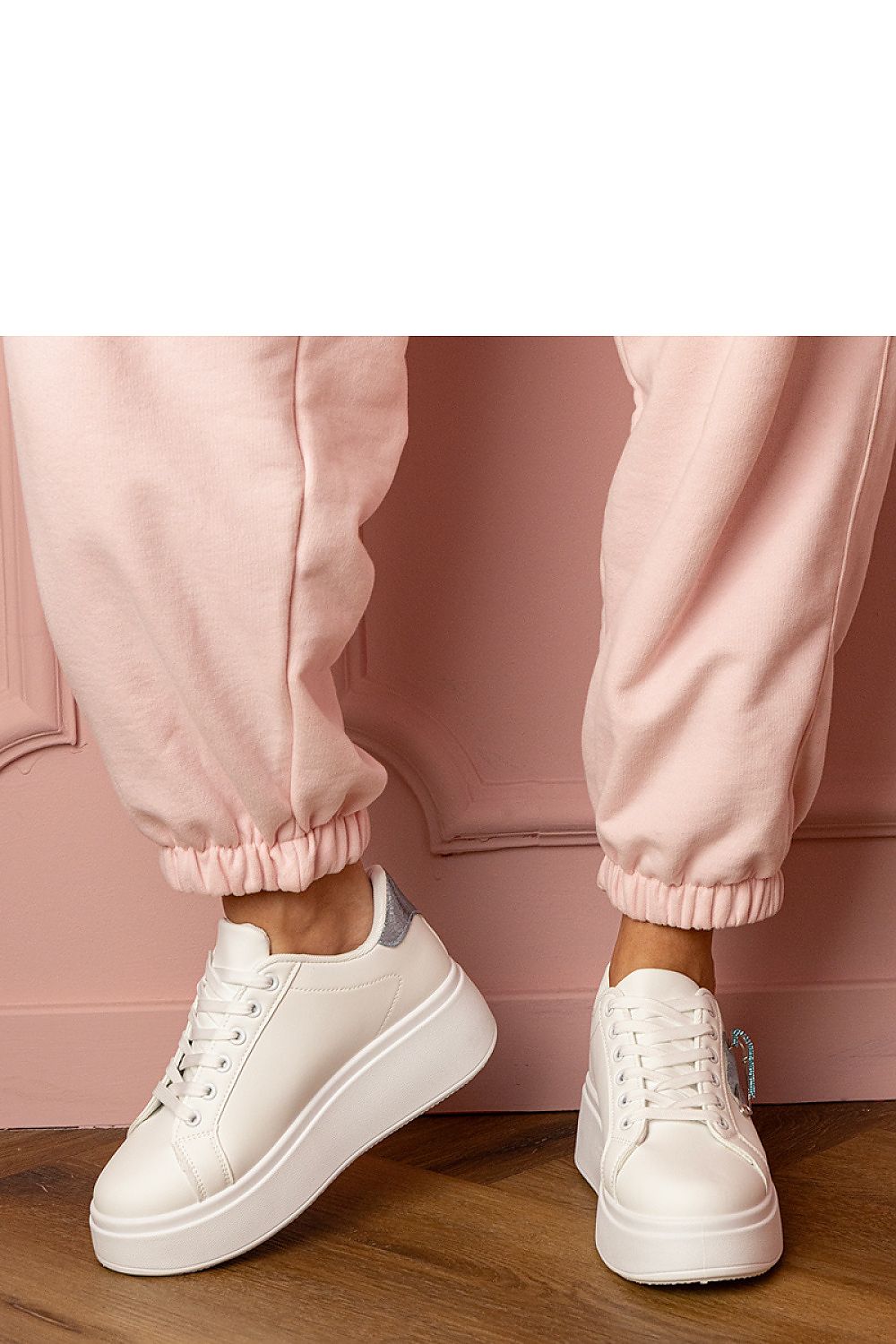  Chaussures de sport model 214019 PRIMO 