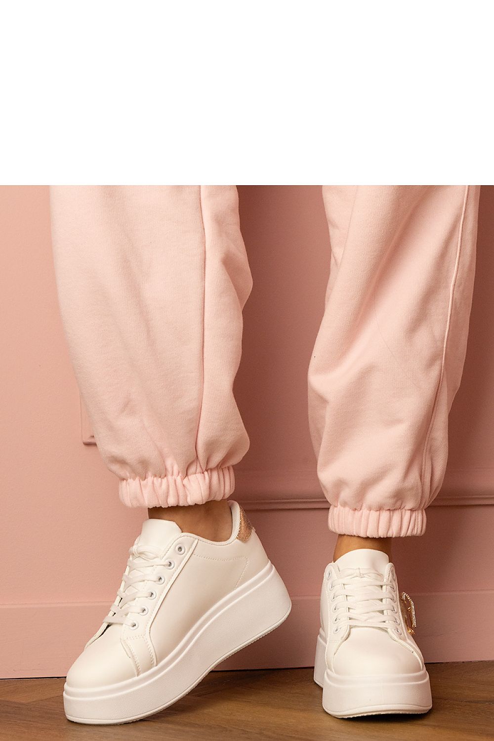  Chaussures de sport model 214021 PRIMO 