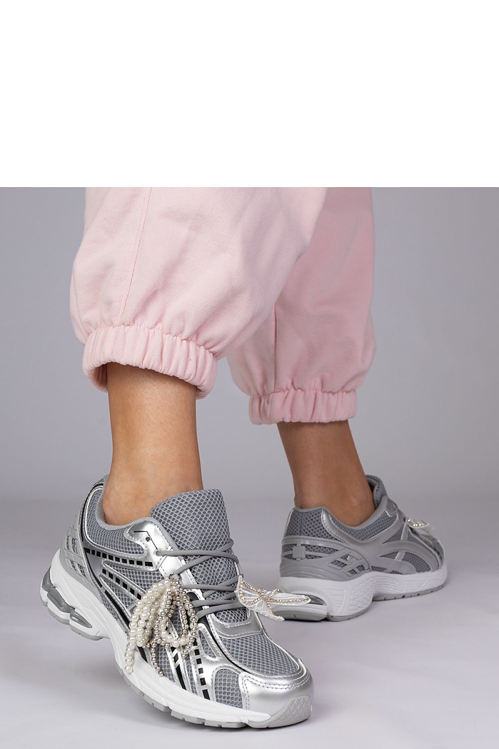  Chaussures de sport model 214024 PRIMO 