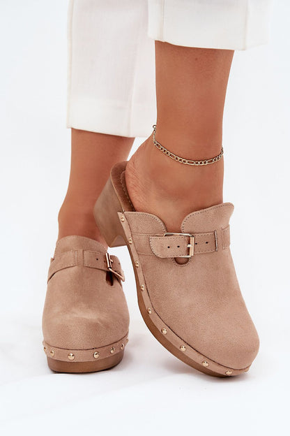  Clacquettes model 214124 Step in style 