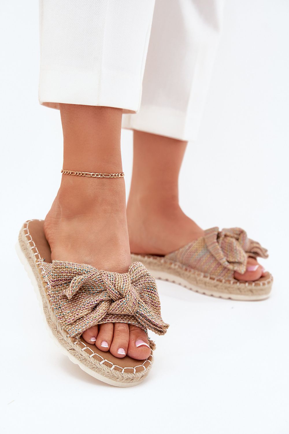 Clacquettes model 214130 Step in style 