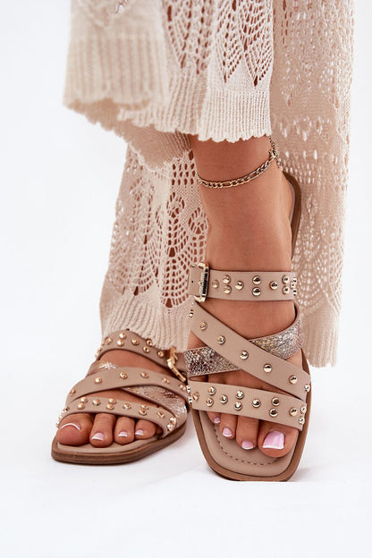  Clacquettes model 214137 Step in style 