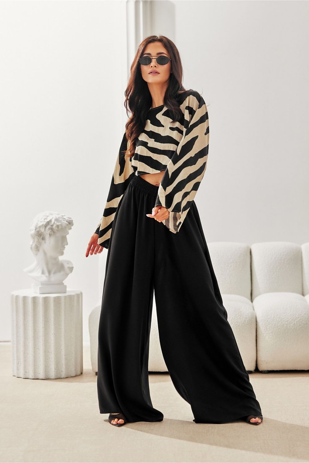  Pantalon femme model 214531 Roco Fashion 