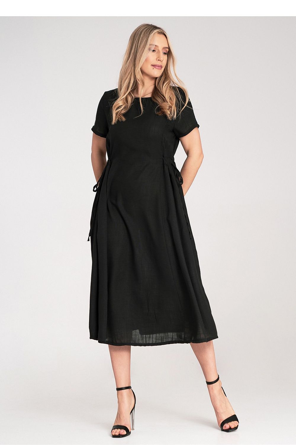  Robe de jour model 214781 Figl 