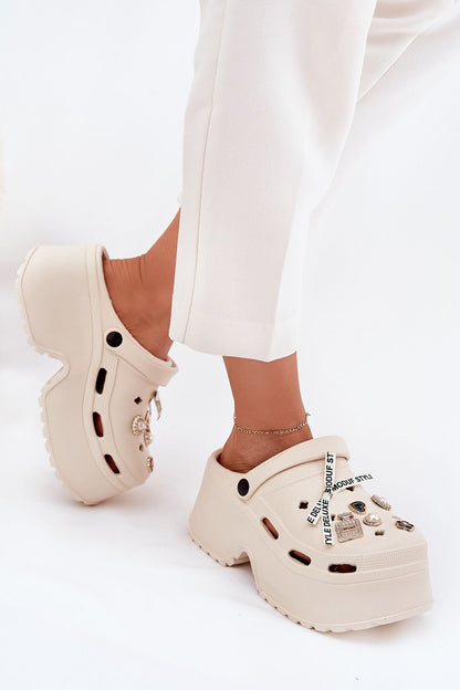  Clacquettes model 215051 Step in style 