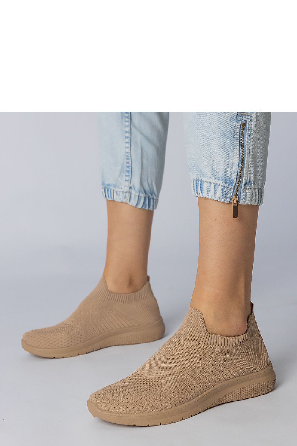  Chaussures de sport model 215454 PRIMO 