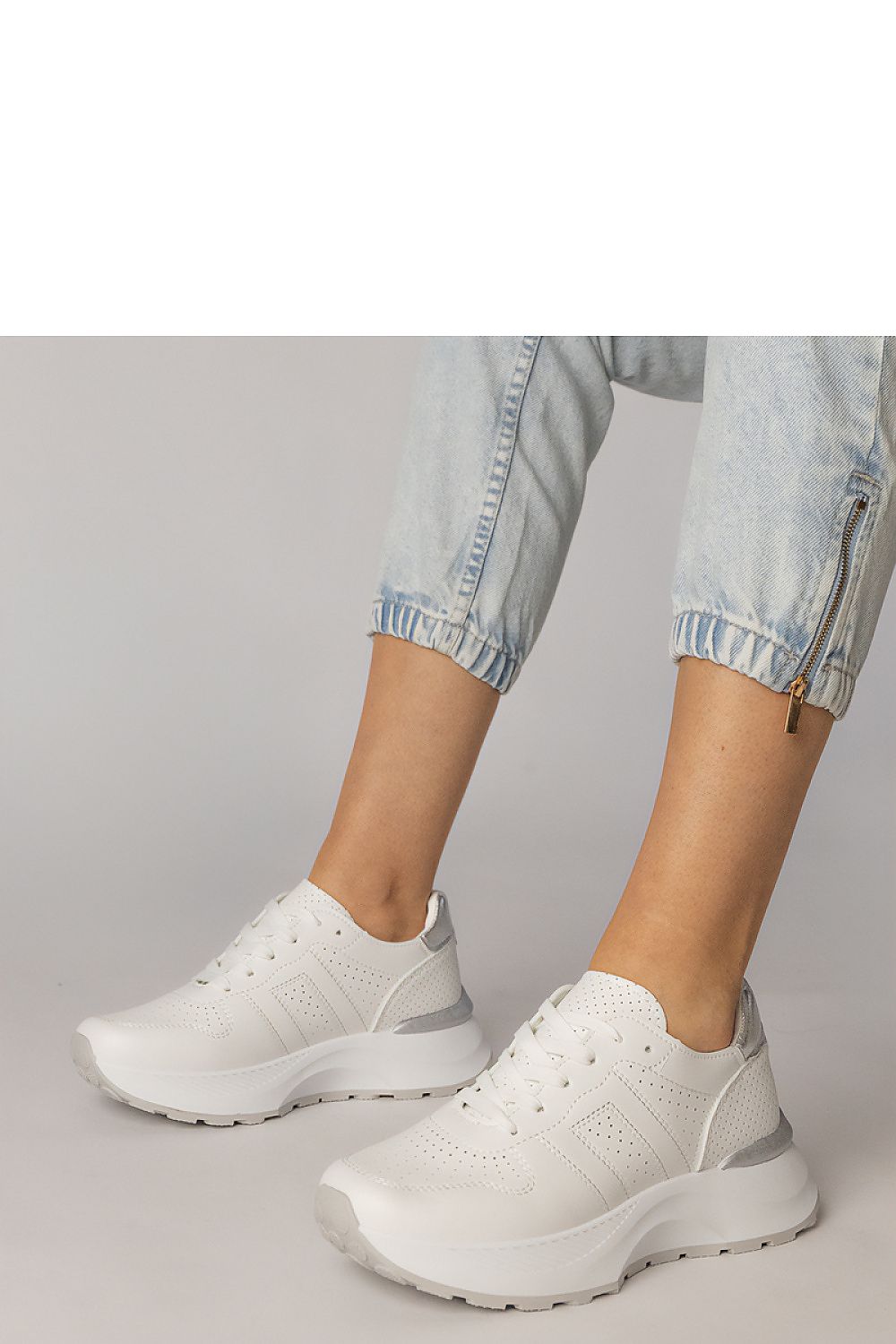  Chaussures de sport model 215461 PRIMO 