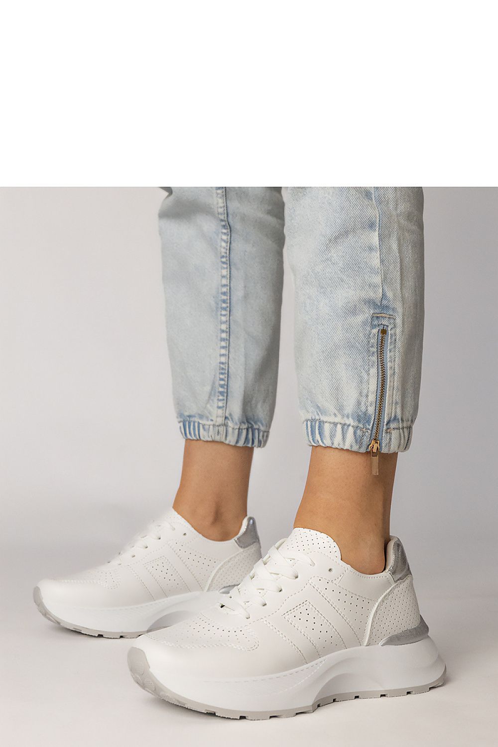  Chaussures de sport model 215461 PRIMO 