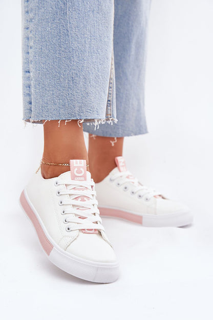  Baskets model 215676 Step in style 