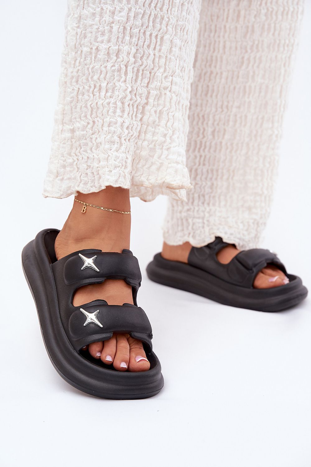  Clacquettes model 215687 Step in style 