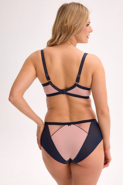  Semi-soft model 215937 Gaia 
