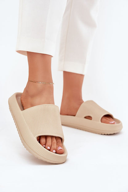  Clacquettes model 215957 Step in style 