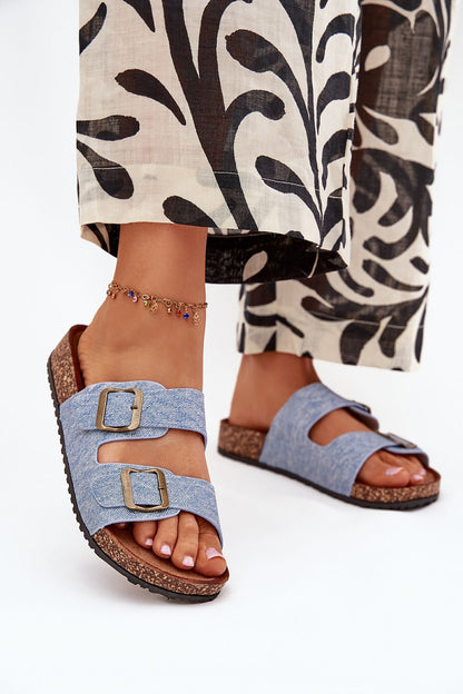  Clacquettes model 216121 Step in style 