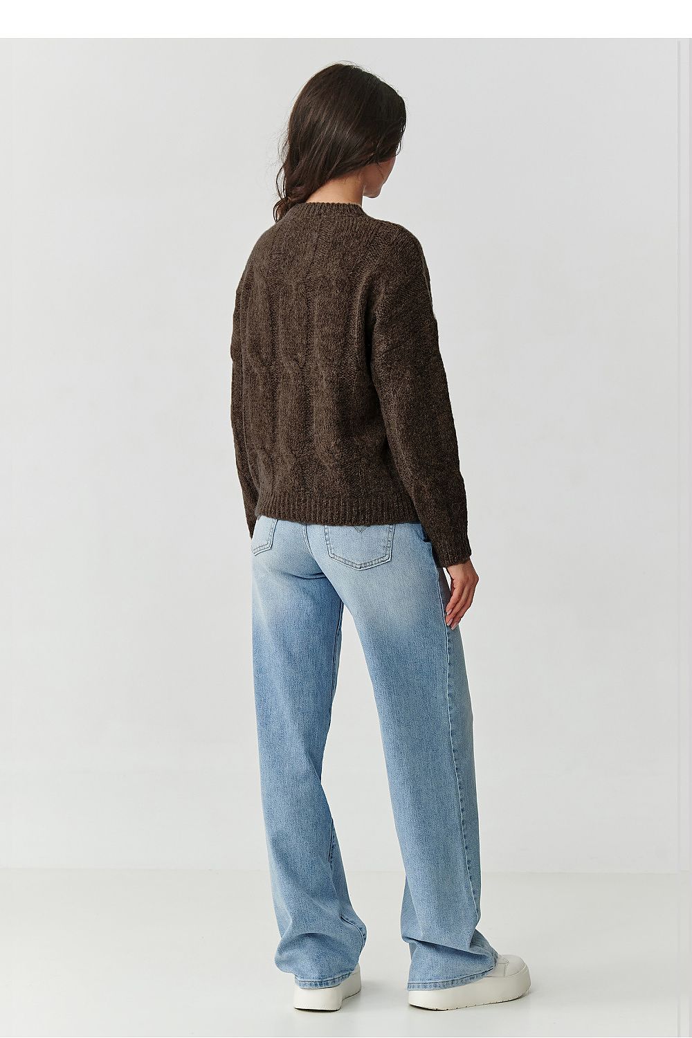  Chandail model 217355 Makadamia 