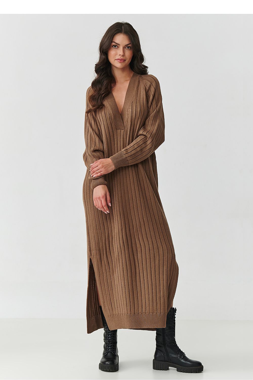  Robe de jour model 217377 Makadamia 