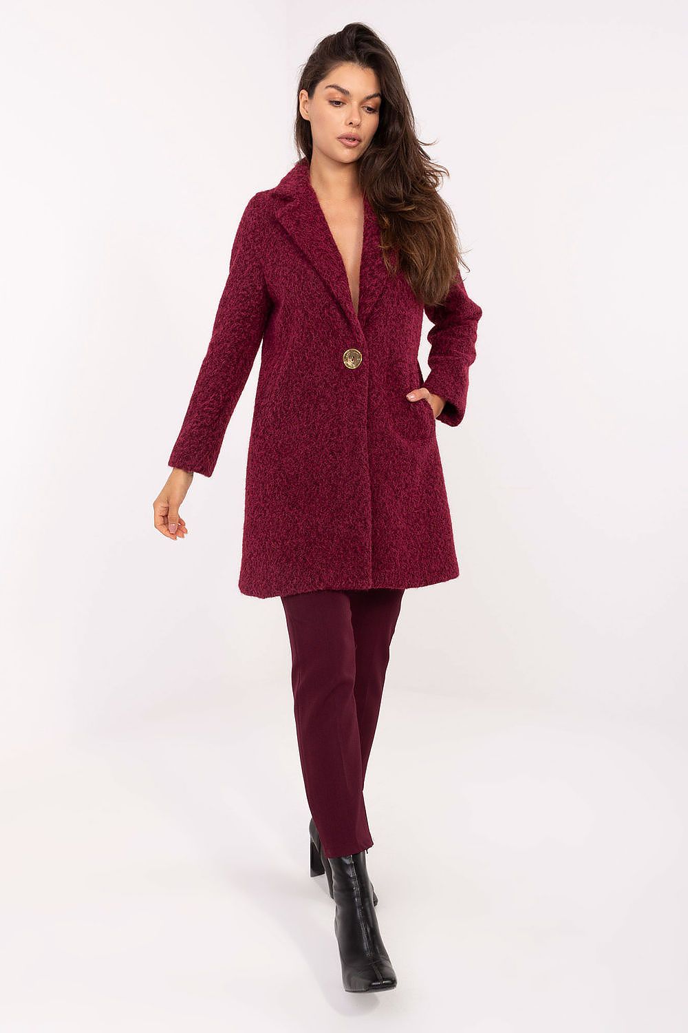  Manteau model 217435 Factory Price 