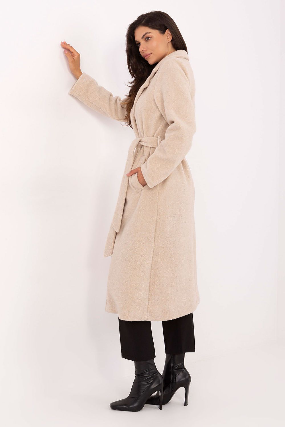  Manteau model 217441 Factory Price 