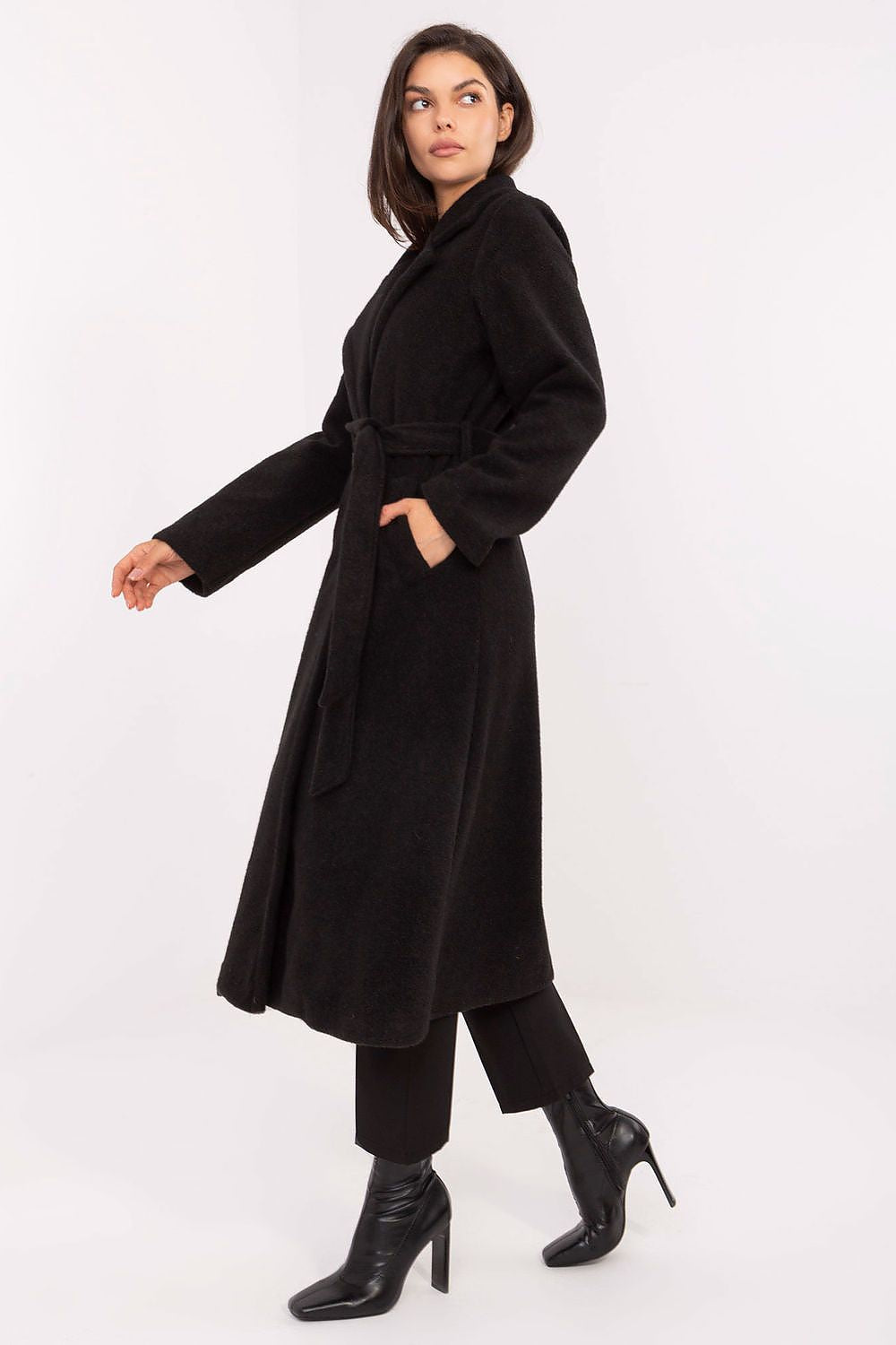  Manteau model 217443 Factory Price 