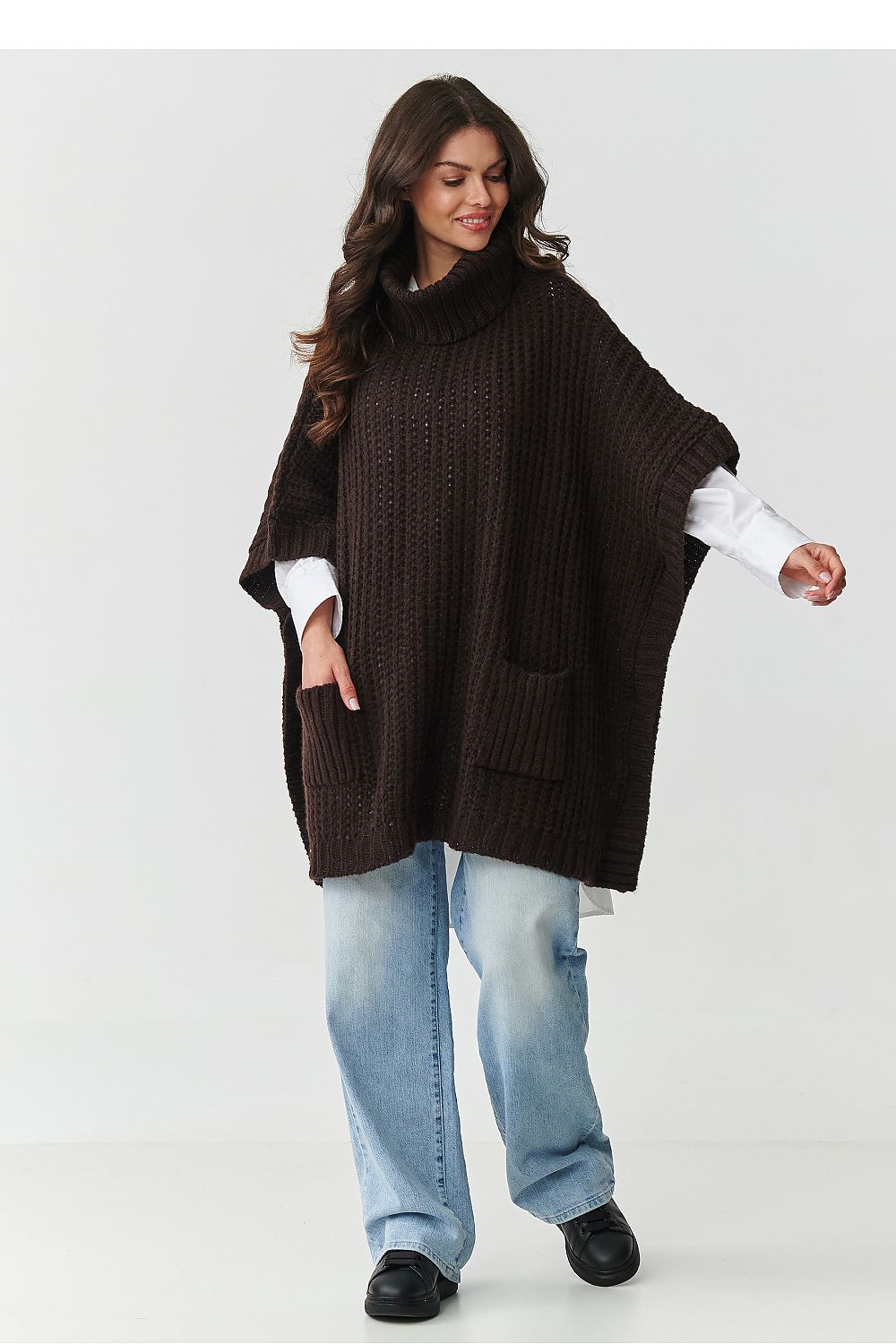  Col roulé model 217654 Makadamia 