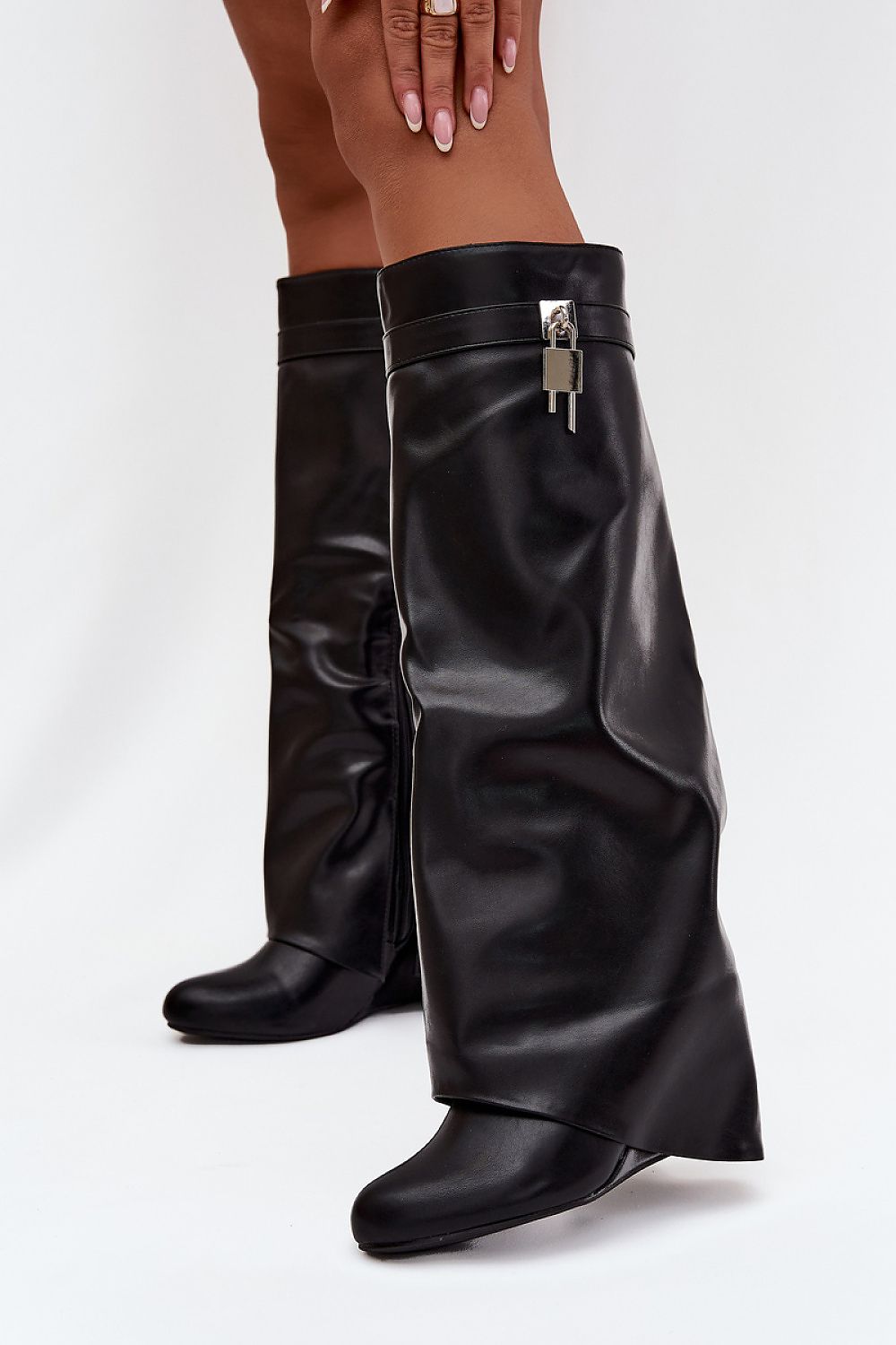  Bottes cothurnes model 217757 Step in style 