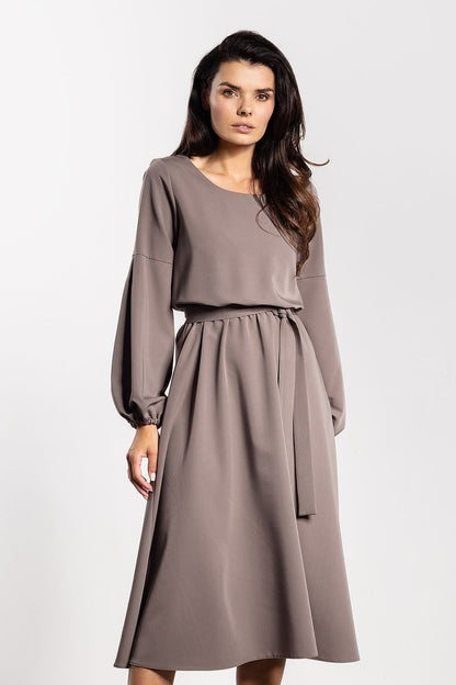  Robe de jour model 218990 awama 