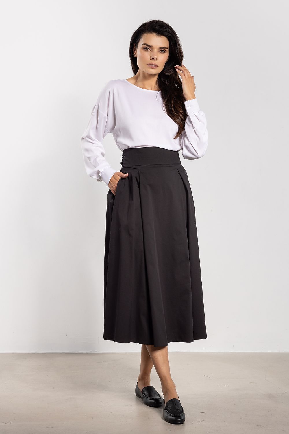  Jupe model 219007 awama 