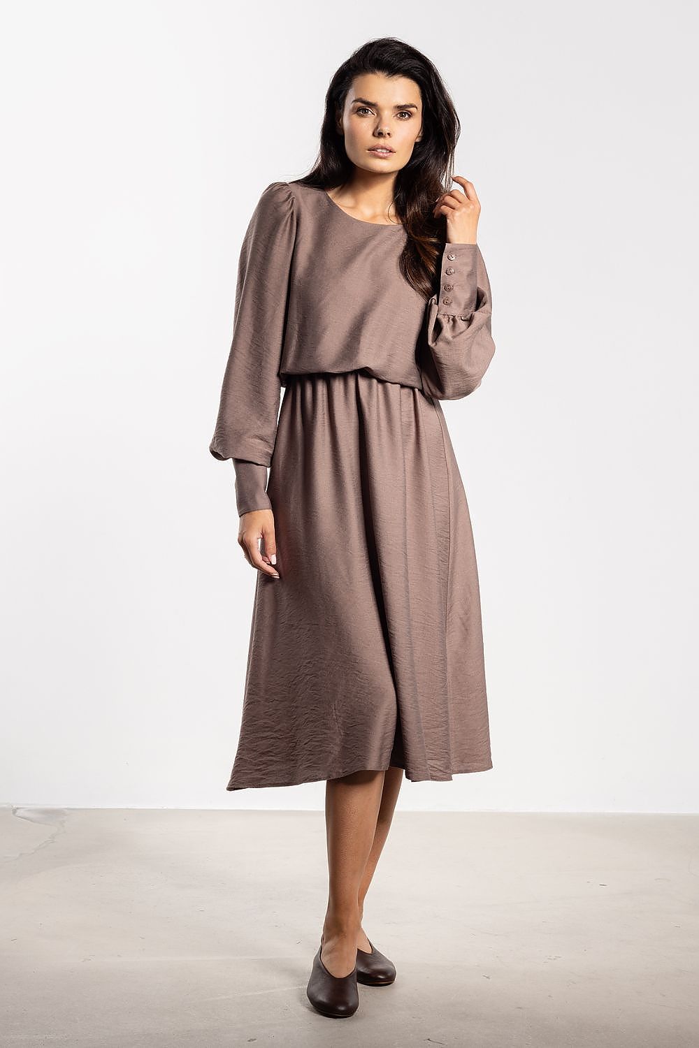  Robe de jour model 219023 awama 