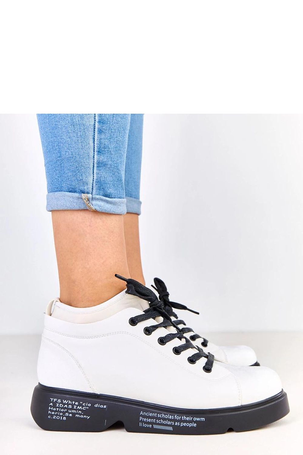  Chaussures Basses model 219172 Solea 