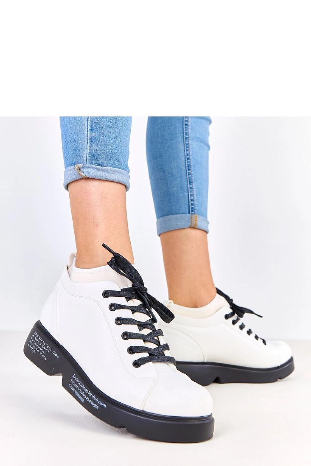  Chaussures Basses model 219172 Solea 