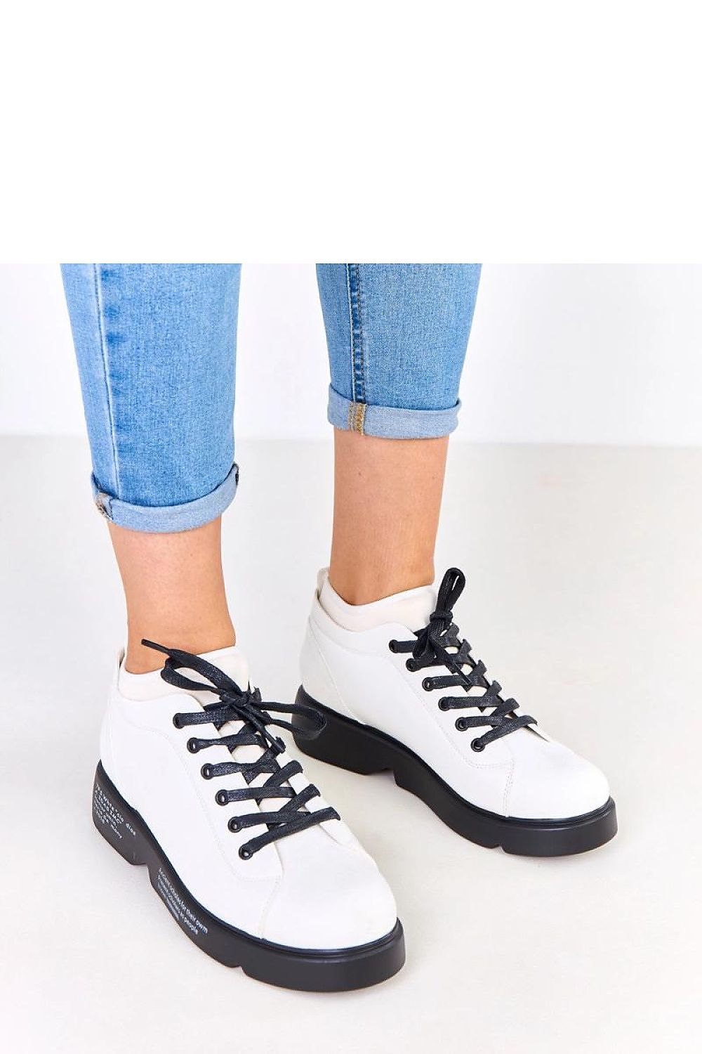  Chaussures Basses model 219172 Solea 