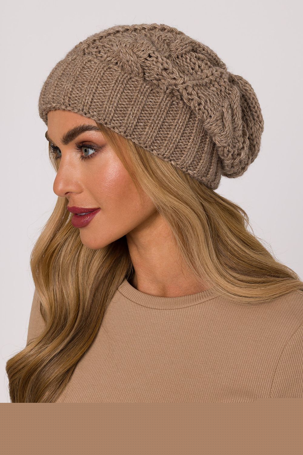  Bonnet model 219549 Moe 