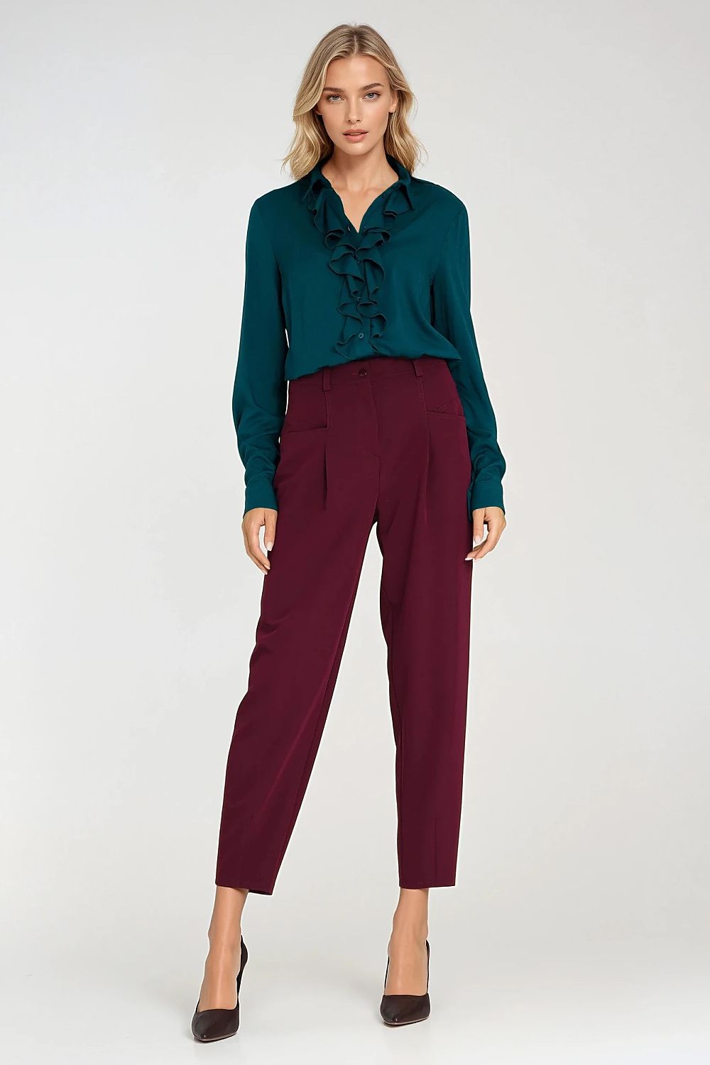  Pantalon femme model 219765 Nife 