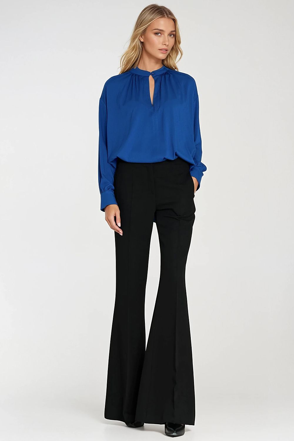  Pantalon femme model 219779 Nife 
