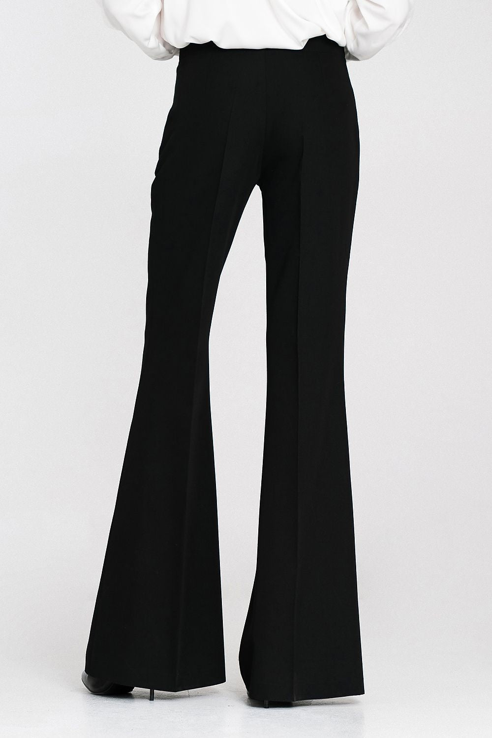  Pantalon femme model 219779 Nife 