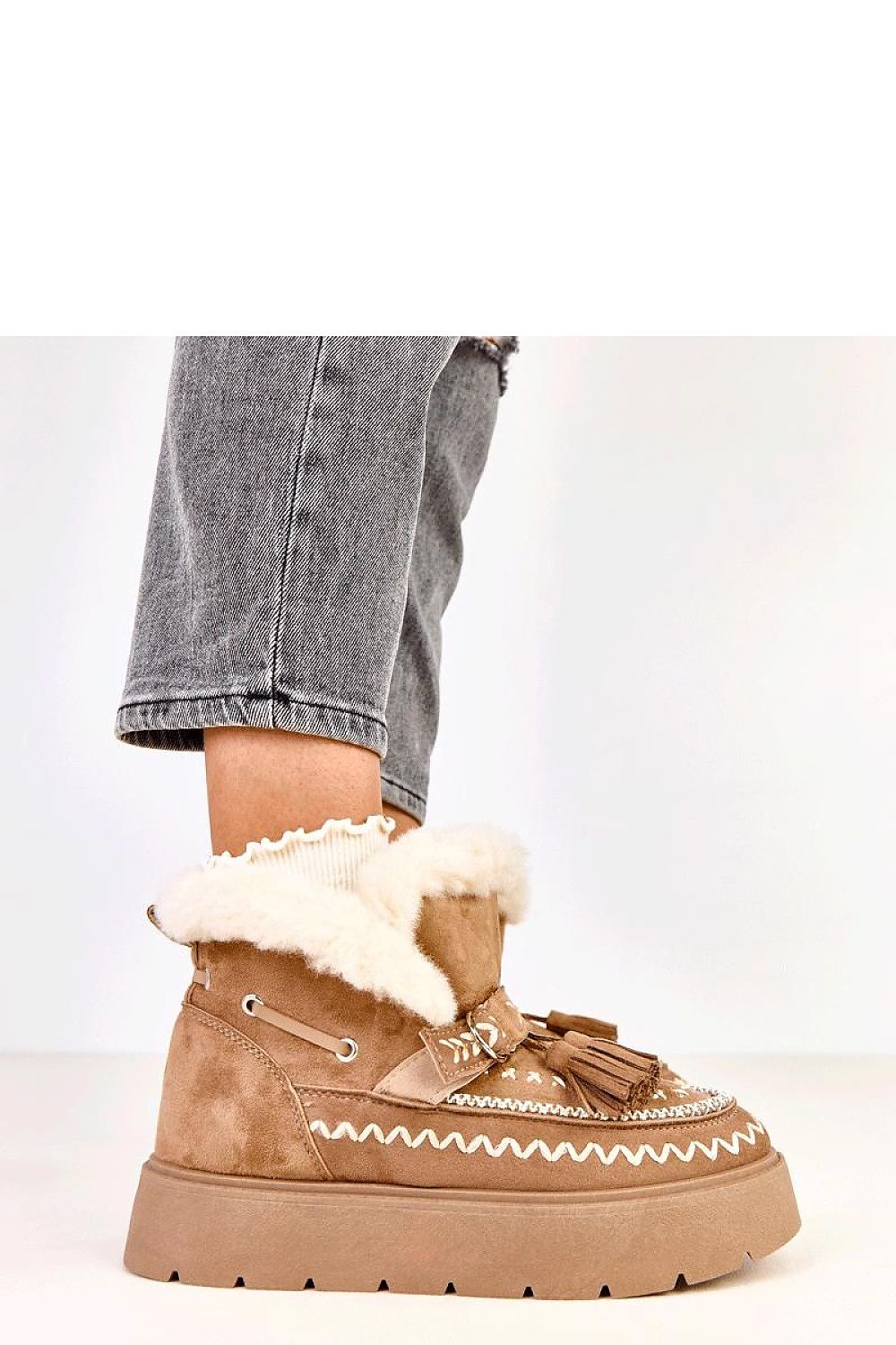  bottes de neige model 219943 Solea 