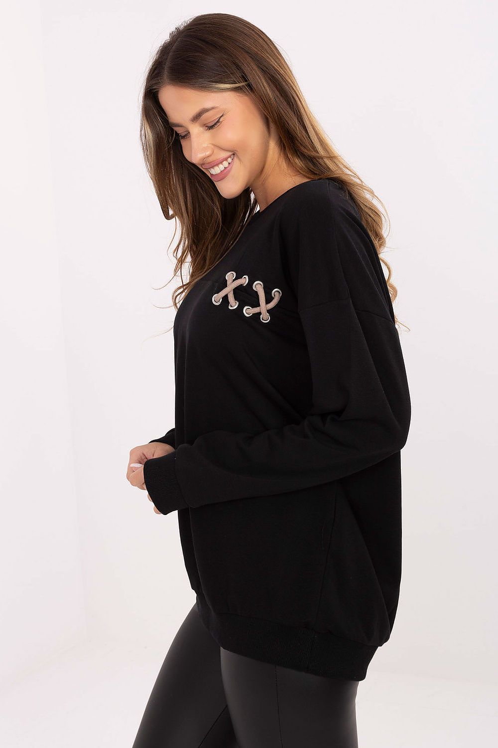  Sweatshirt model 219967 Relevance 