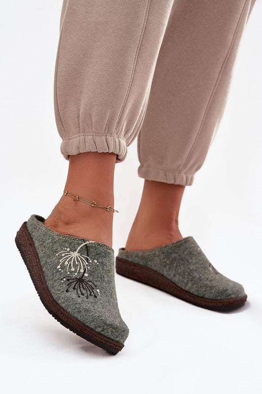  Pantoufles model 220064 Step in style 