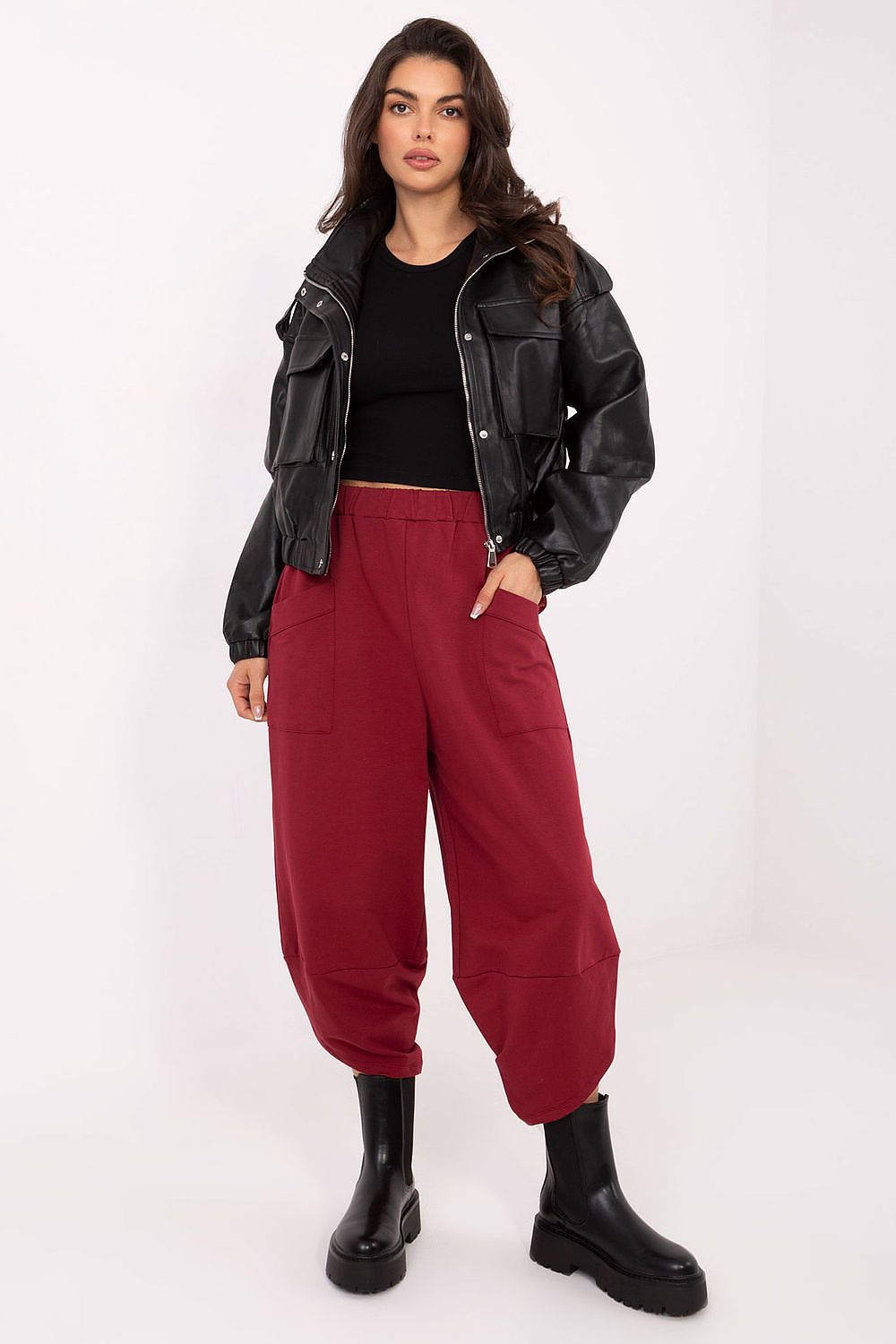  Pantalon survêtement model 220409 Relevance 