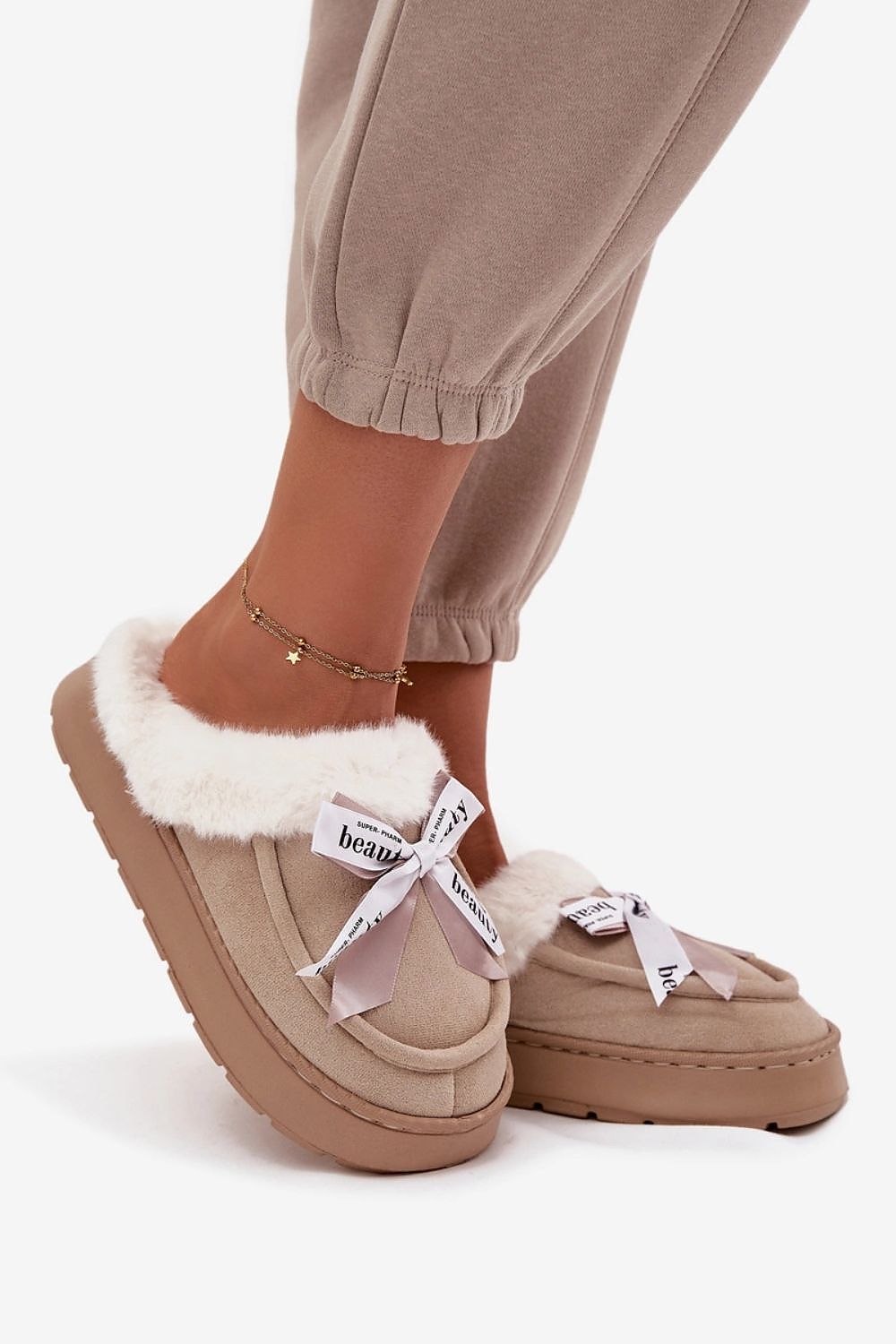  Pantoufles model 220539 Step in style 
